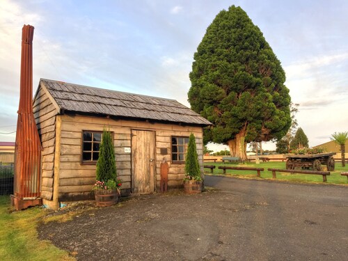 The Burrow - Waratah.  Picturesque town near Cradle Mountain and Tarkine
