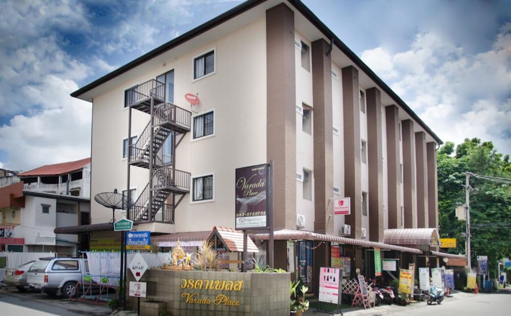 Varada Place by null