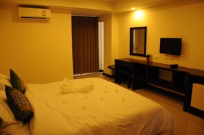 Blackout drapes, free WiFi - Weerawan Place (Khon Kaen)