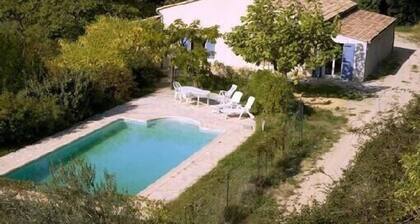 Maison de campagne avec piscine