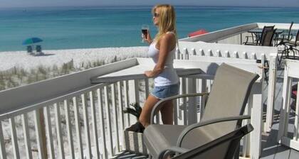 On the beach! Pet friendly! Disc Week 7-25 to 8-1 ONLY! Normally 299nt Now 249nt