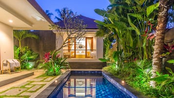 Queen Room with Pool View | Pemandangan dari kamar