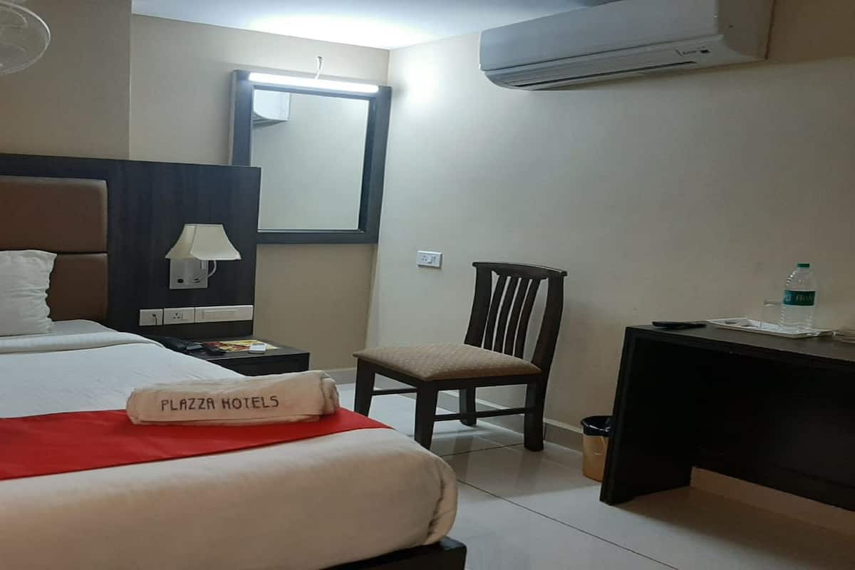 Standard Single Room | 1 bedroom, in-room safe, desk, laptop workspace
