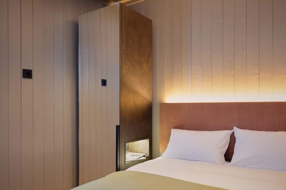 1 bedroom, premium bedding, down duvets, pillow-top beds