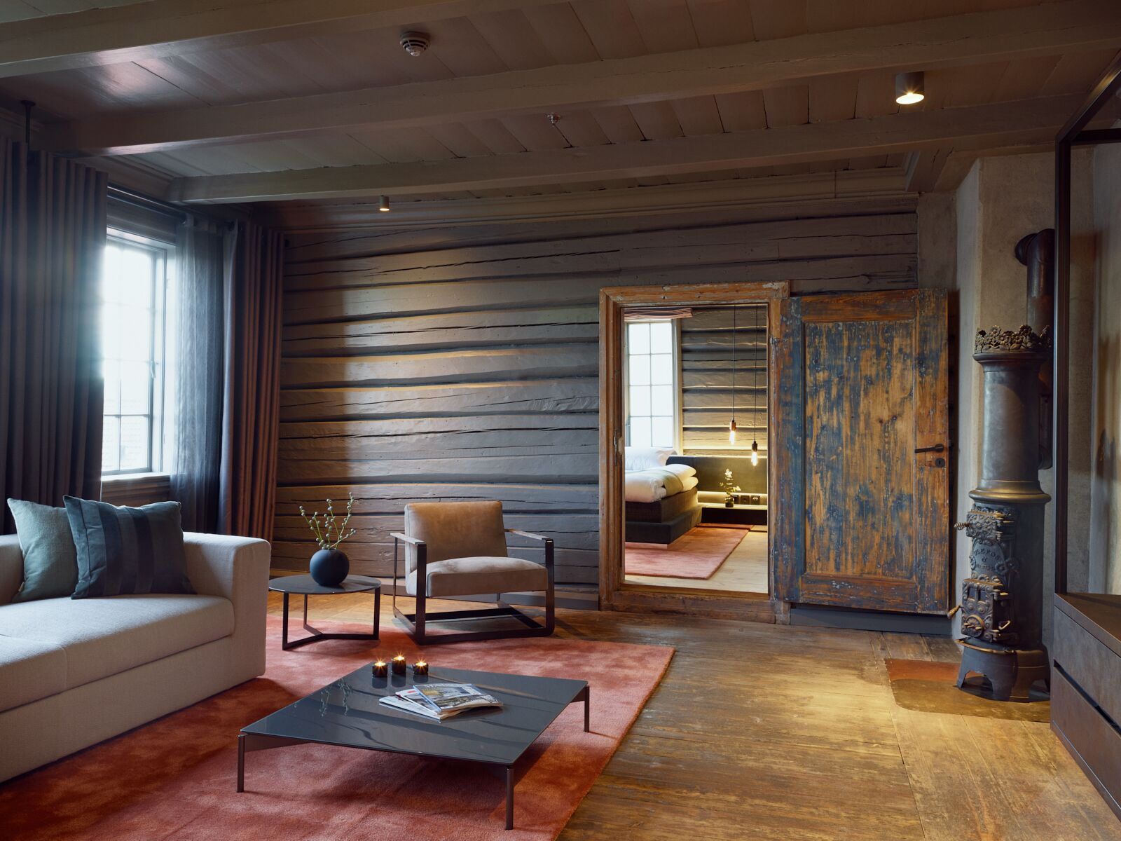 panoramic suite, ocean view | living area