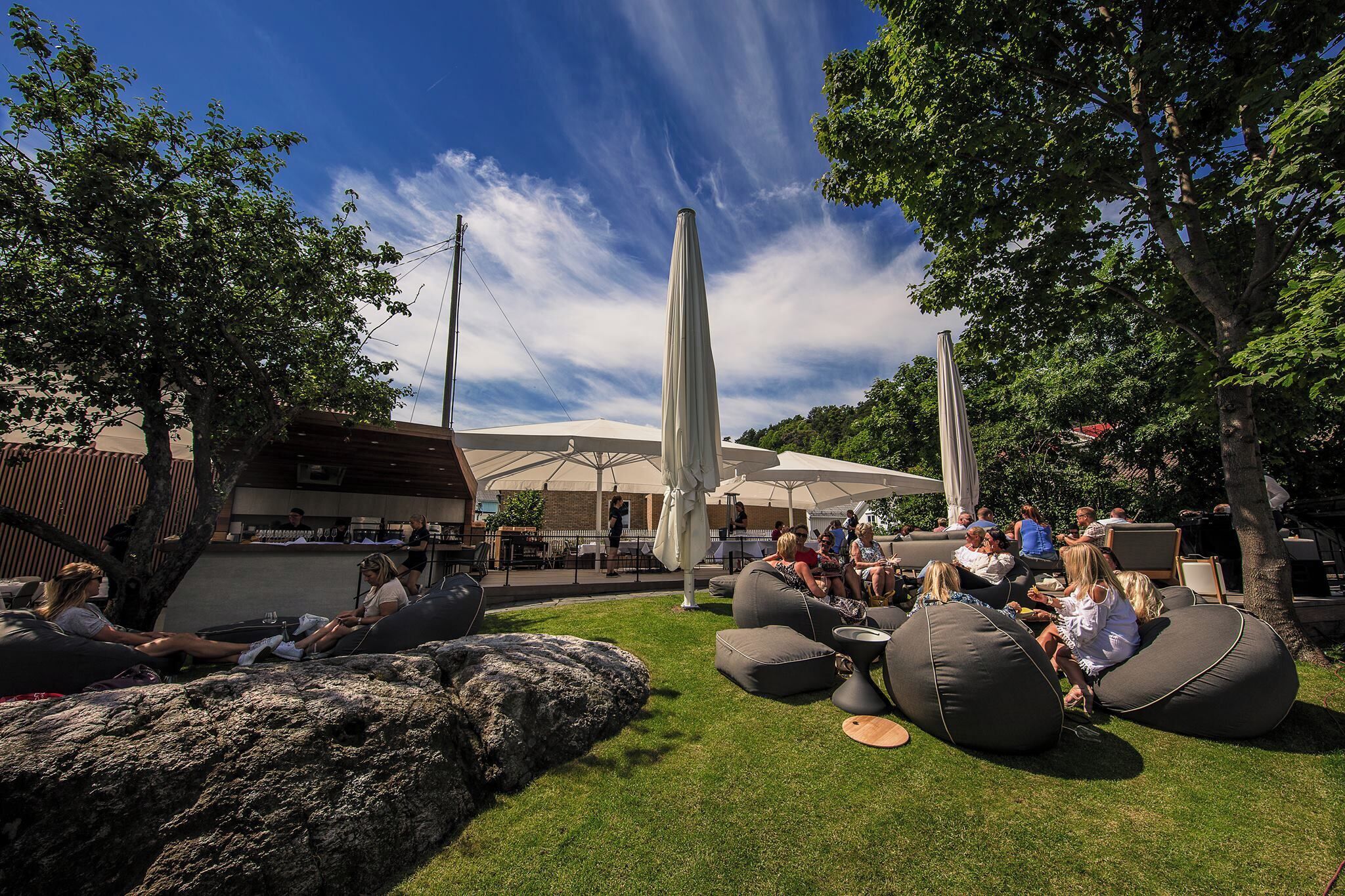 المنشأة من الخارج