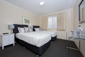 Apartment, 2 Bedrooms (Kingston Court 16)
