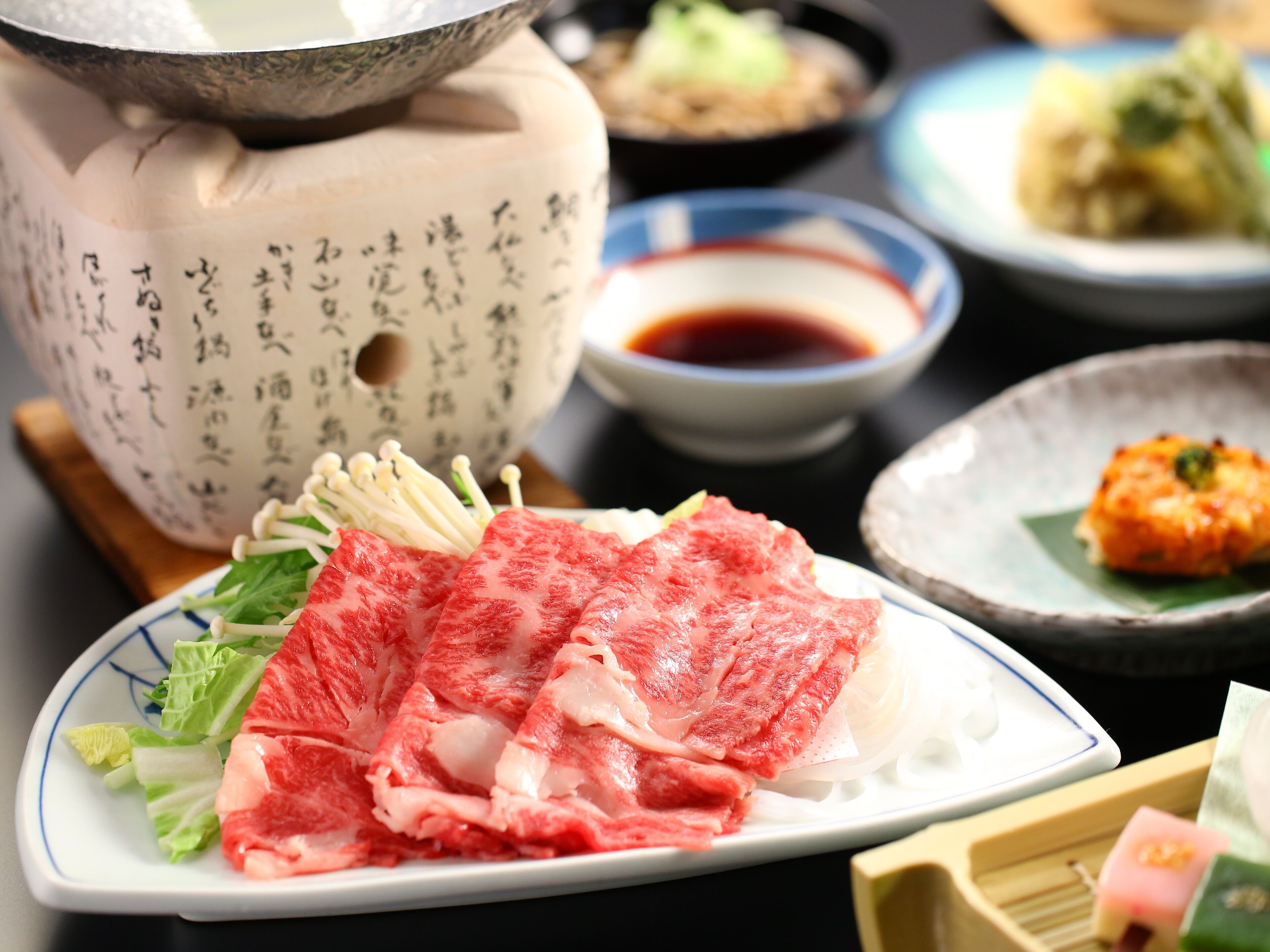 餐飲