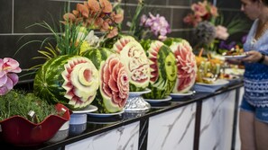 Petit déjeuner buffet