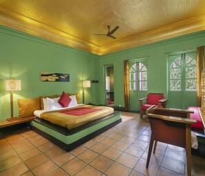  French Classic | Desk, free WiFi, bed sheets - Mango Hill Pondicherry (Vanur)