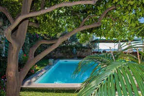 4 bedrooms, individually decorated, individually furnished, desk - Villa Magenta (Positano)