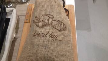 TĂ€gliches inbegriffenes FrĂŒhstĂŒcksbuffet