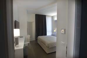 Quarto casal ou duplo | Roupas de cama premium, escrivaninha, quartos à prova de som
