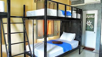 6-Bed Mixed Dormitory | Wi-Fi de cortesia
