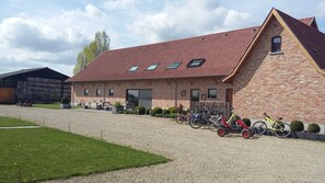 واجهة المنشأة