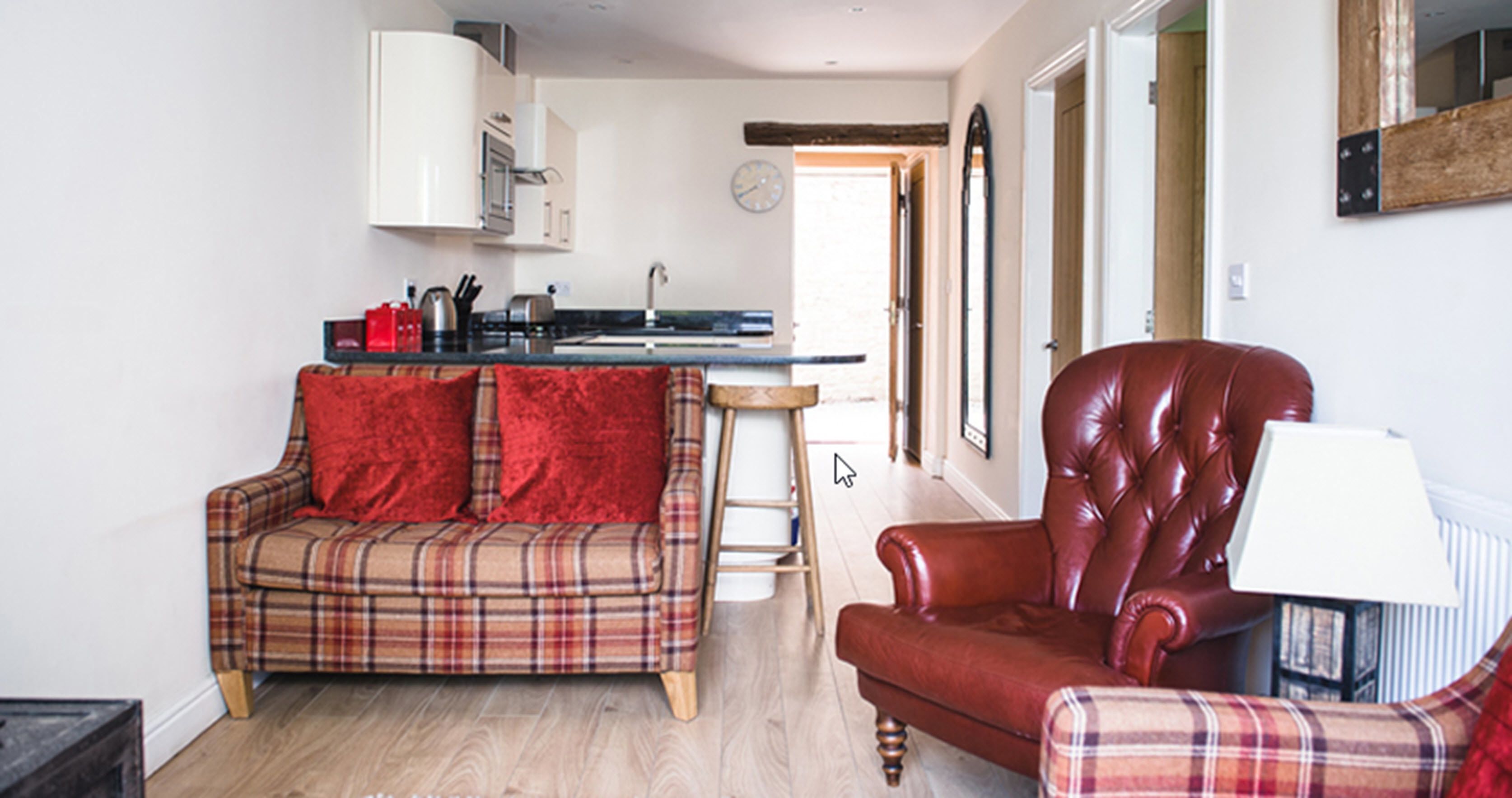 room (lodge 3) | in-room dining