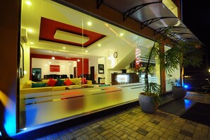 Hall