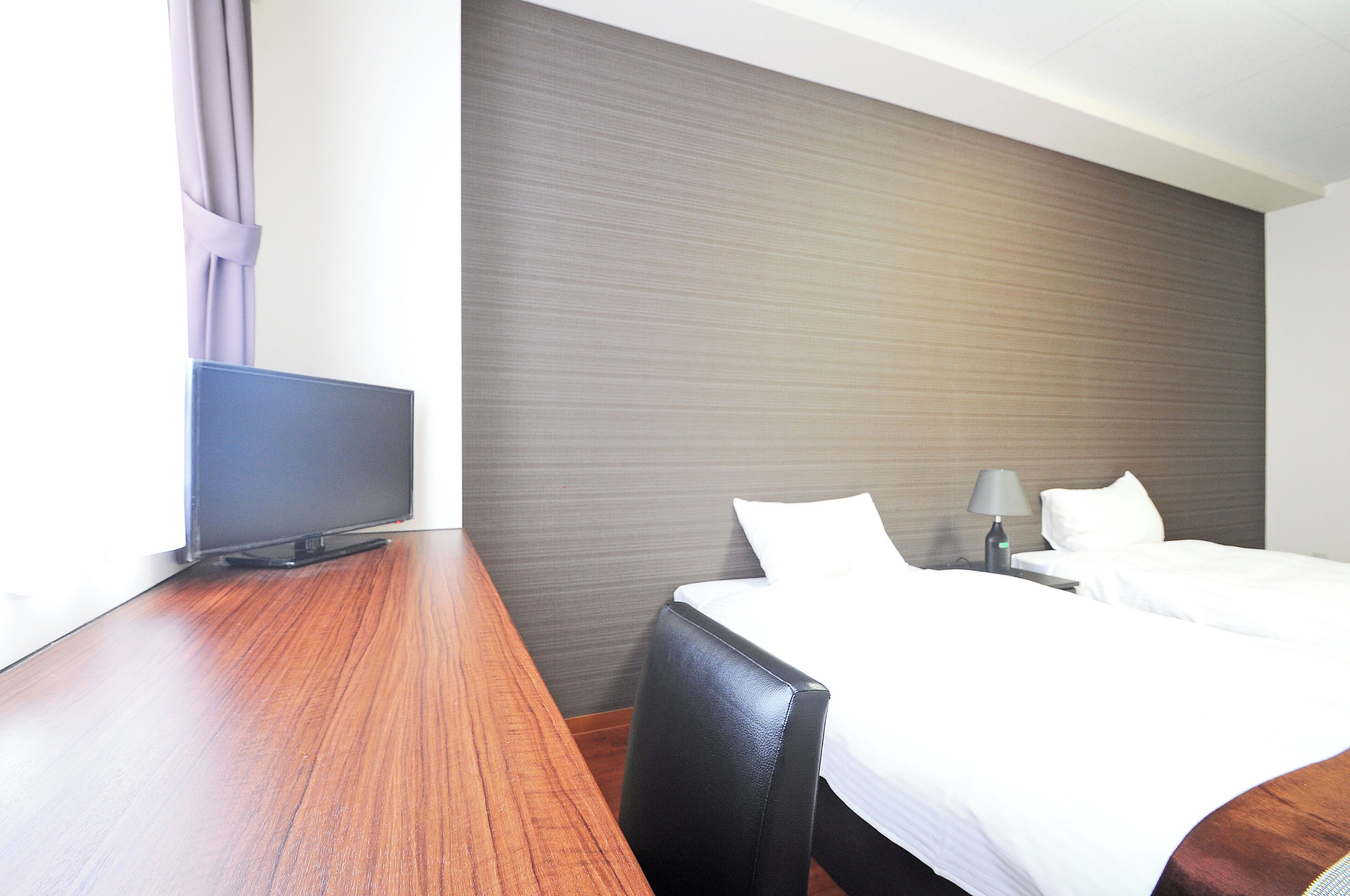Desk, free WiFi, bed sheets, wheelchair access