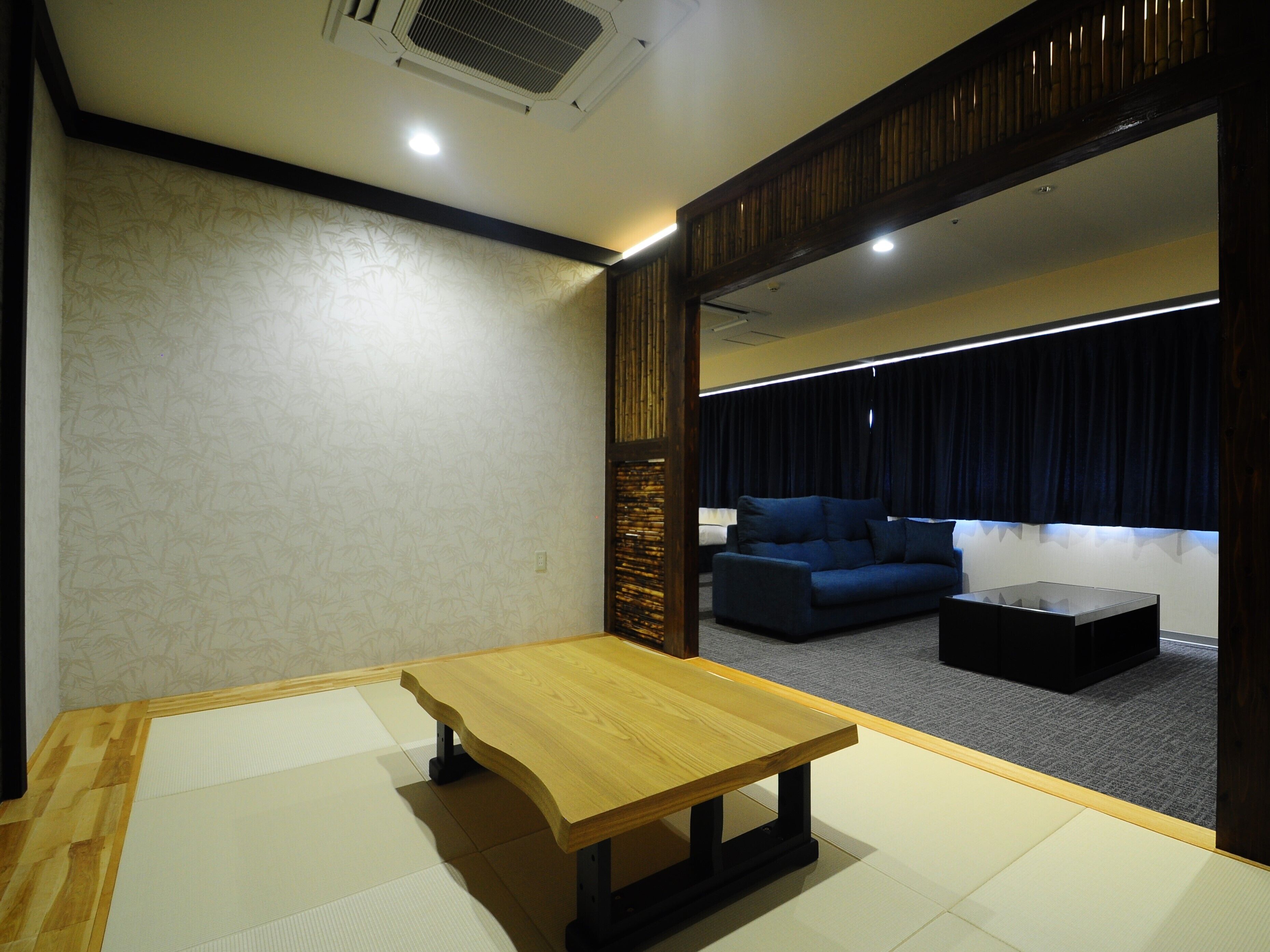 Quarto (Japanese Western) | Escrivaninha, Wi-Fi de cortesia, roupa de cama