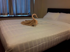 1 bedroom, free WiFi - High Floor near Petchaburi MRT (Bangkok)