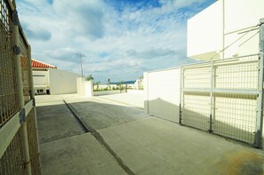 Free self-parking