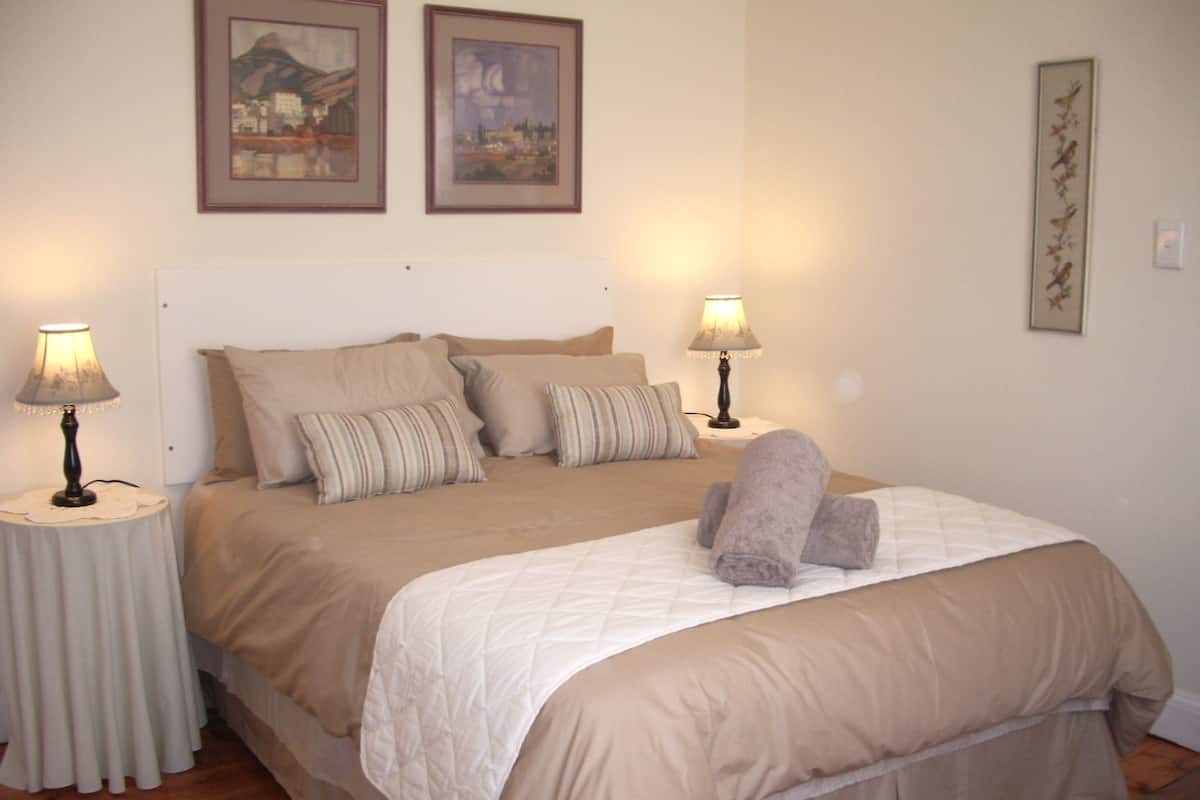 Habitación doble Confort | 1 habitación, escritorio y wifi gratis