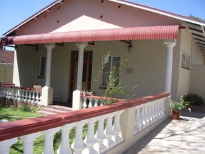 Front of property - Dee's BnB (Pretoria)