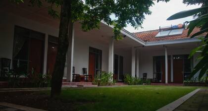 Ndalem Mantrigawen