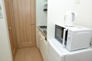 Apartment (for 2 Guests, 203) | Schreibtisch, kostenloses Internet per Kabel, Bettwäsche
