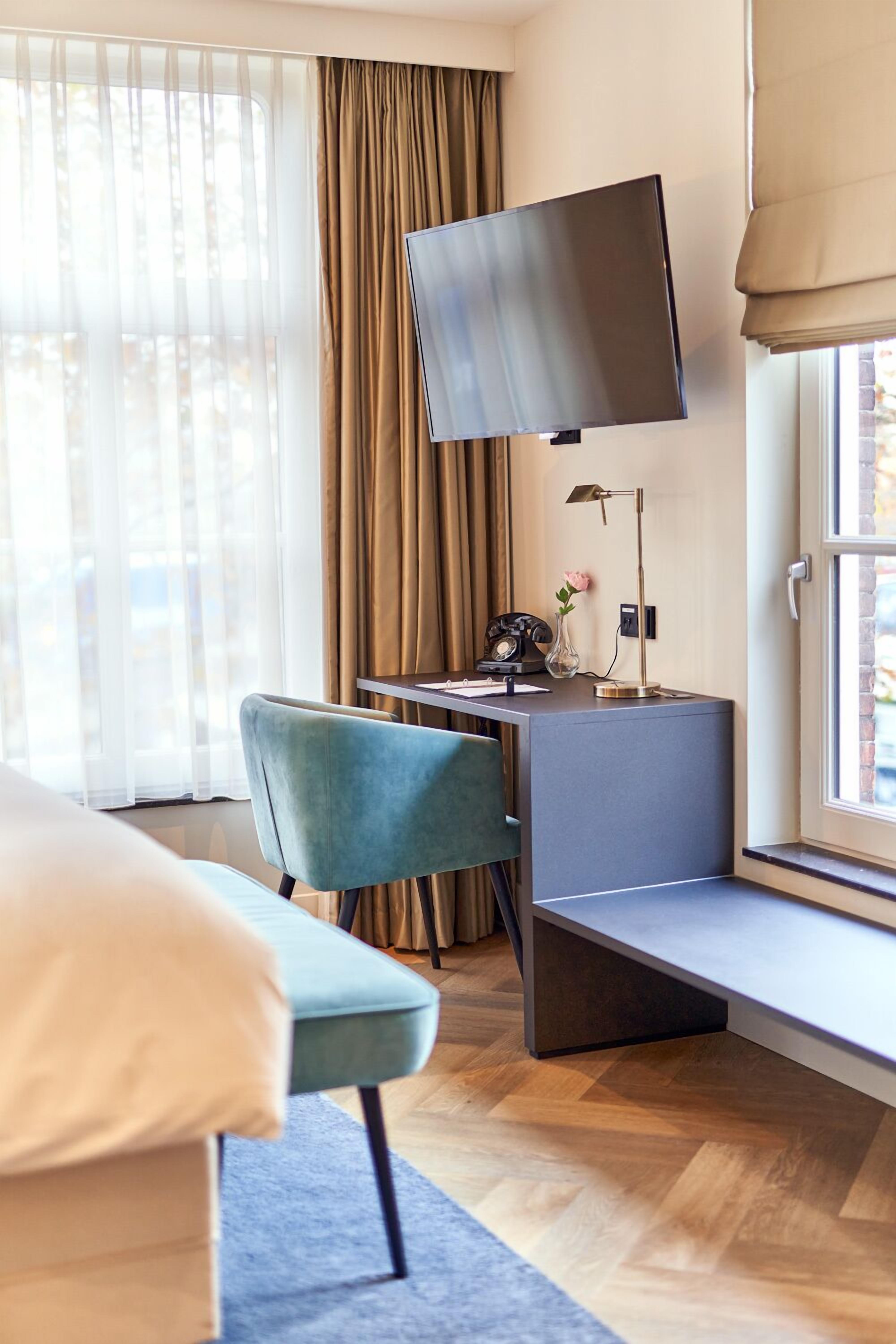 the yard suite i hotel zuidkade | 1 bedroom, premium bedding, minibar, in-room safe