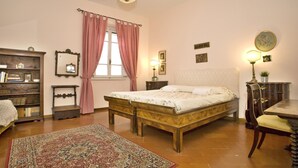 Apartment, 2 Bedrooms - Two steps from Ponte Vecchio (Florence)