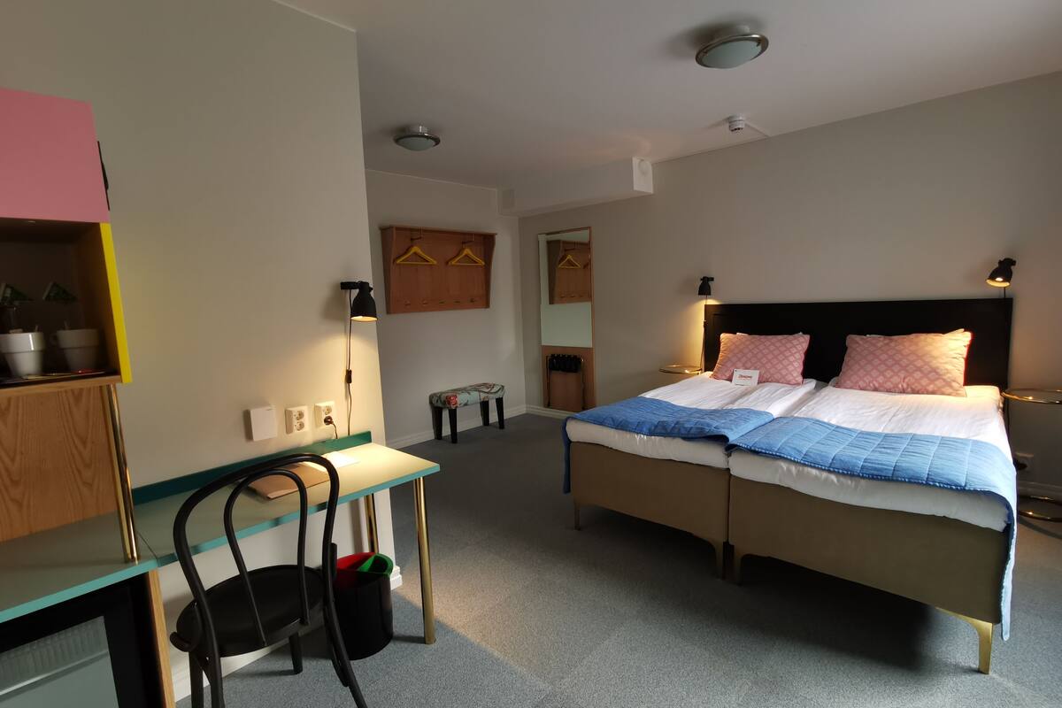 superior double or twin room, 2 single beds | in-room safe, desk, laptop workspace, blackout curtains