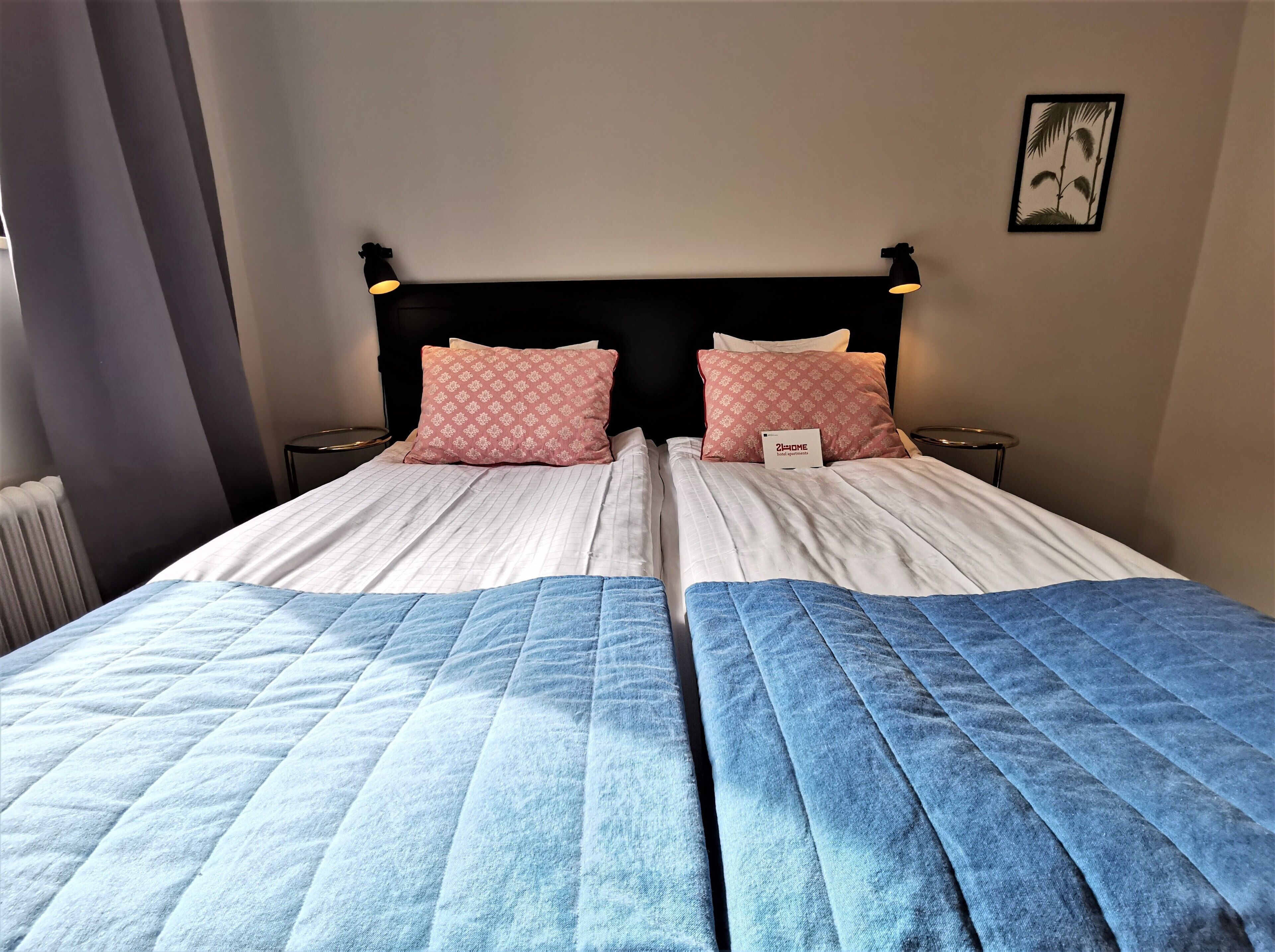 Double or Twin Room, 2 Twin Beds | In-room safe, desk, laptop workspace, blackout drapes