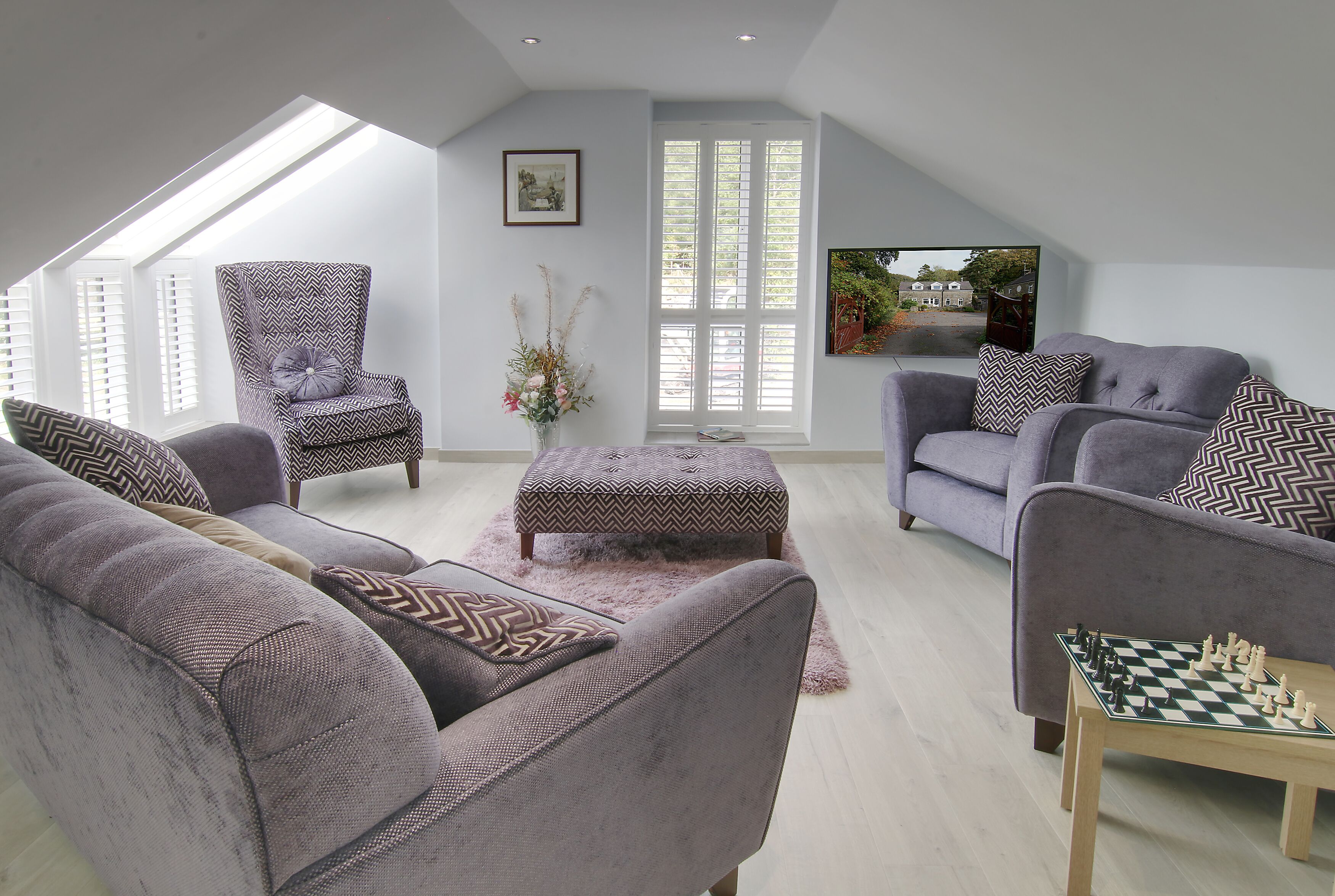 Design Cottage, 3 Bedrooms, Courtyard Area (Ty Gambo) | Living area | Flat-screen TV