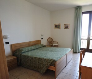 Standard Double Room, Balcony, Lake View - Hotel San Remo (San Zeno di Montagna)