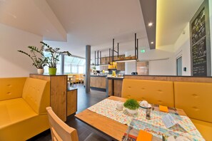 Dining - City Hotel Chemnitz (Chemnitz)