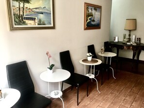 Sala de estar en el lobby