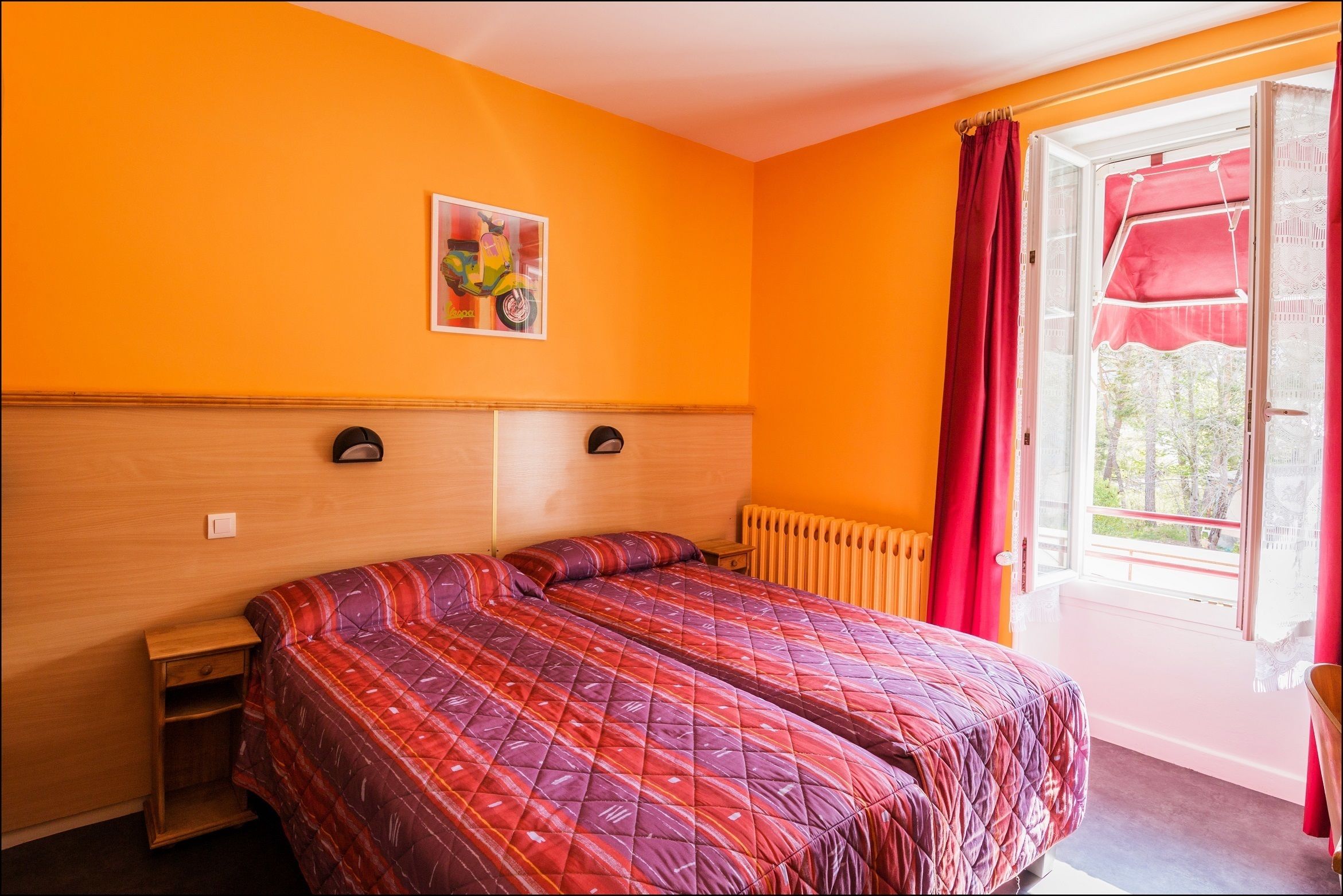 twin room | individually furnished, desk, blackout curtains, free cots/infant beds