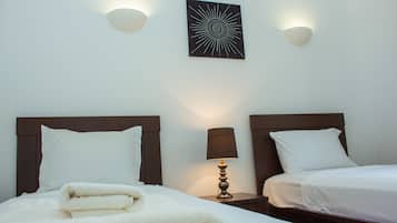 Apartment, 2 Bedrooms, Pool View | 2 bedrooms, in-room safe, iron/ironing board, free cots/infant beds