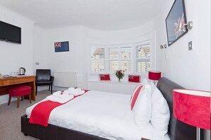 Iron/ironing board, free WiFi, bed sheets - Hamptons Brighton (Brighton)