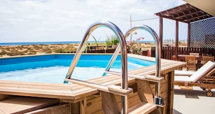 Antonio Sousa Beach 3 Bedroom Apartment