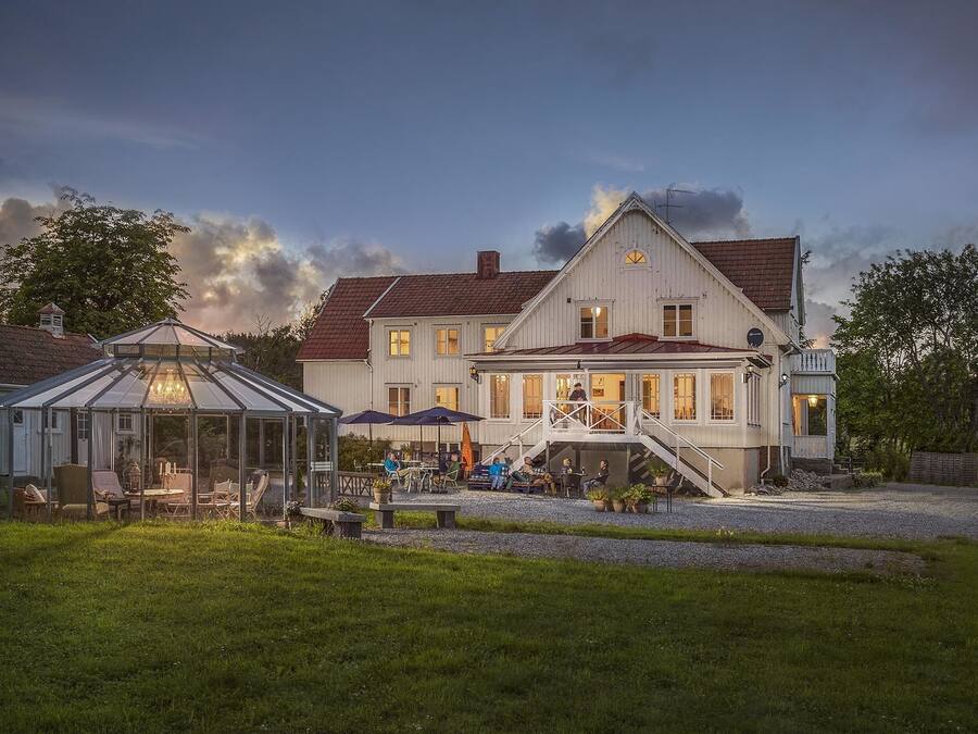 Front of property – evening/night