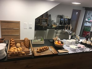 Desayuno buffet incluido todos los días