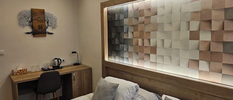 Standard Double or Twin Room, Refrigerator