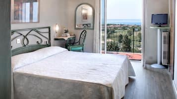 Comfort Double Room, Balcony, Lake View | In-room safe, desk, free WiFi
