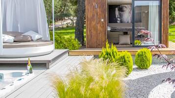 Enceinte de lâhĂ©bergement