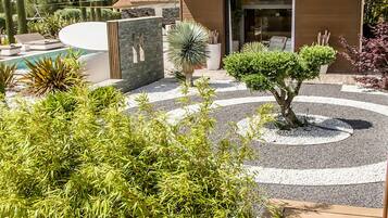 Espace de soins en plein air, soins corporels