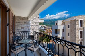 Comfort Apartment, 2 Bedrooms | Balcony