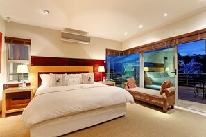 Villa, 5 Bedrooms, Private Pool | Premium bedding, in-room safe, desk, soundproofing