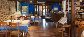 Micro Hostal La Puerta del Perdon